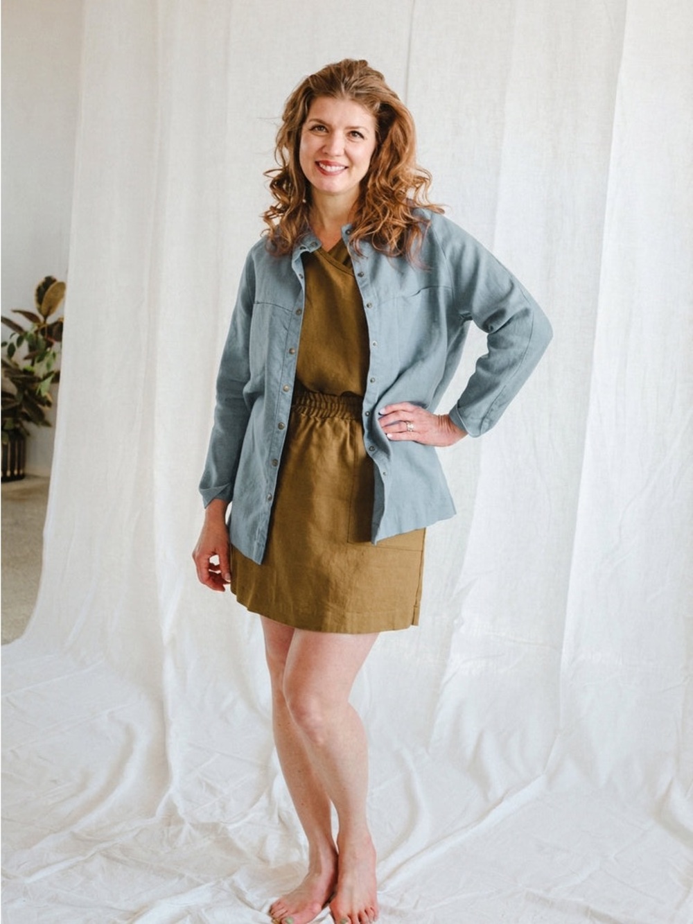 Relaxed Button-Down Shirt in Light Gray